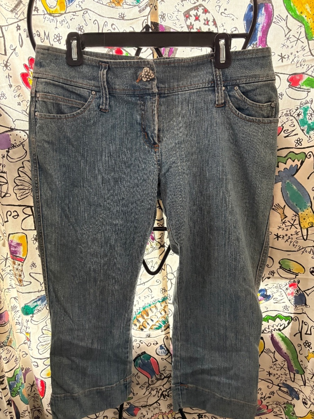 Vintage Light wash stretch low waisted crop denim